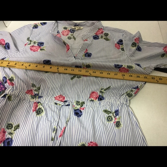 Shirt striped dress with bell sleeves * - Picture 8 of 8